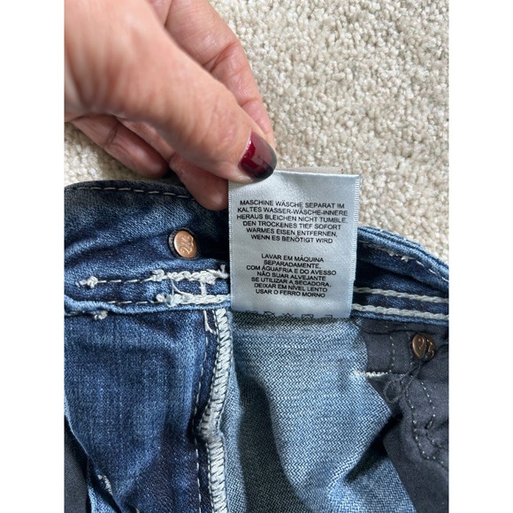 Miss Me Womens Size 28 Cuffed‎ Capri Jw5755P3 Thick Stitch Embellished - Picture 12 of 16